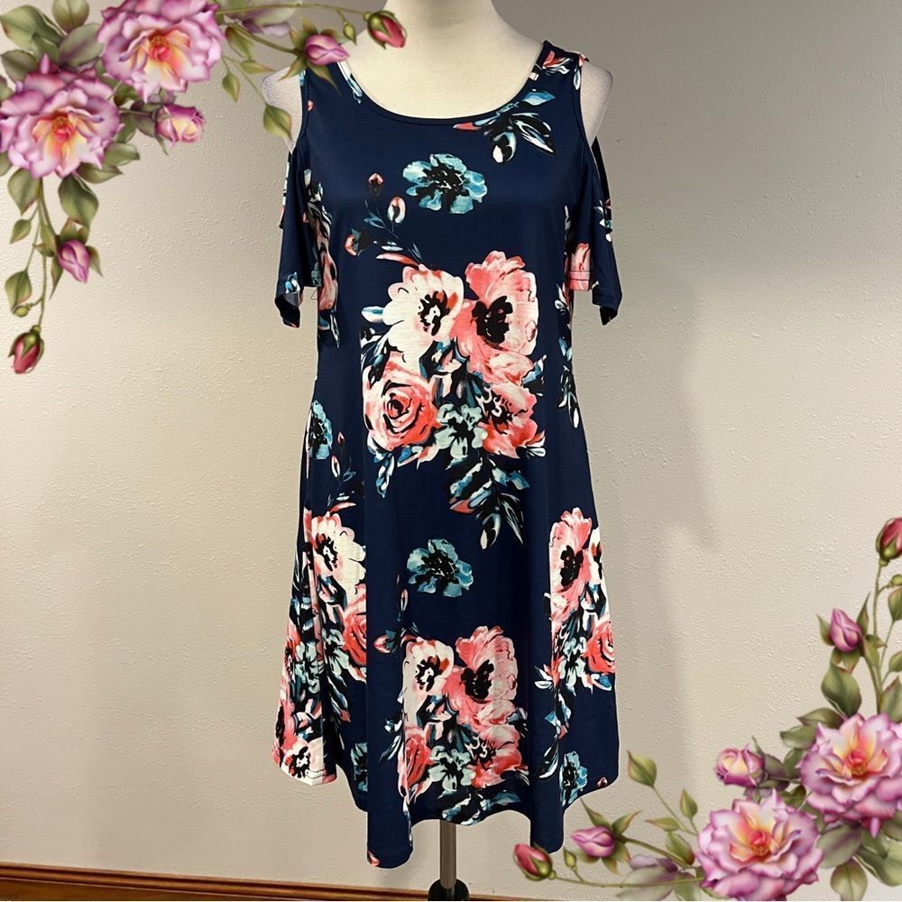 Floral cold shoulder‎ short sleeve loose fit dress size medium